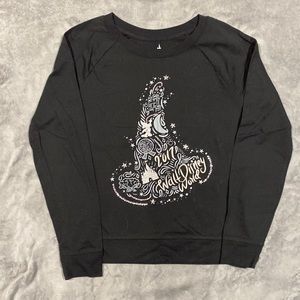 Disney 2017 Crew neck sweatshirt SZ L
